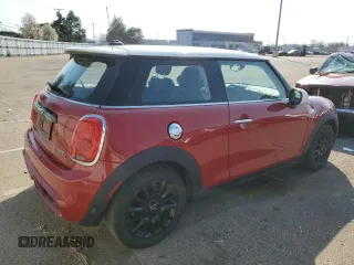 2018 MINI Hardtop Cooper S with VIN WMWXP7C57J2C62131, listed as a Copart auction lot 47928864 with 68,767 mi miles and Salvage Title. Bid and sale history available at DreamBid. Image 3.