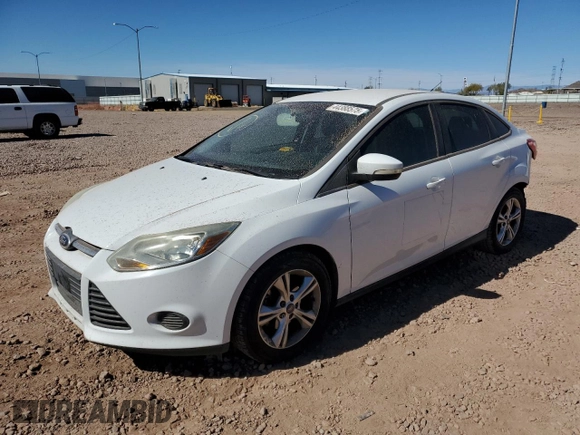 2014 Ford Focus SE with VIN 1FADP3F20EL224694, listed as a Copart auction lot 44388575 with 130,260 mi miles and Salvage Title. Bid and sale history available at carsss.com. Image 1.