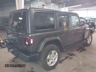 2022 Jeep Wrangler Unlimited Willys with VIN 1C4HJXDN9NW144374, listed as a IAAI auction lot 42325098 with 10,948 mi miles and . Bid and sale history available at DreamBid. Image 4.
