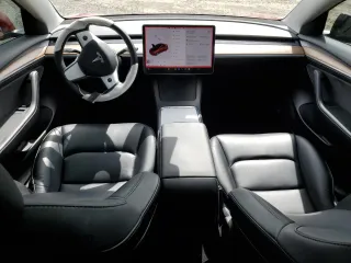 2022 Tesla Model 3 z VIN 5YJ3E1EA5NF155772, wystawiony jako Copart lot #50805725 z przebiegiem 73 491 mil mil oraz Szkoda całkowita • Salvage title. Historia ofert i sprzedaży dostępna na DreamBid. Obrazek 8.
