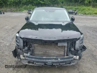 2022 Kia Telluride EX with VIN 5XYP3DHC5NG207139, listed as a Copart auction lot 60104755 with 101,632 mi miles and Salvage title. Bid and sale history available at DreamBid. Image 5.