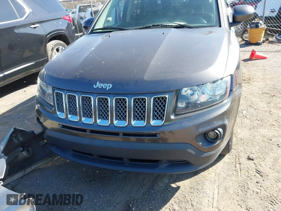 2015 Jeep Compass High Altitude Edition with VIN 1C4NJCEA5FD373364, listed as a IAAI auction lot 41759530 with 101,904 mi miles. Bid and sale history available at carsss.com. Image 10.