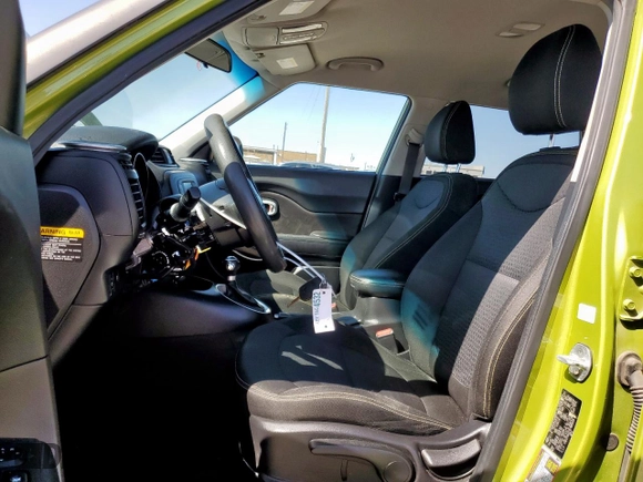 2016 Kia Soul + with VIN KNDJP3A57G7869028, listed as a Copart auction lot 47012845 with 102,006 mi miles and Salvage Title. Bid and sale history available at carsss.com. Image 7.