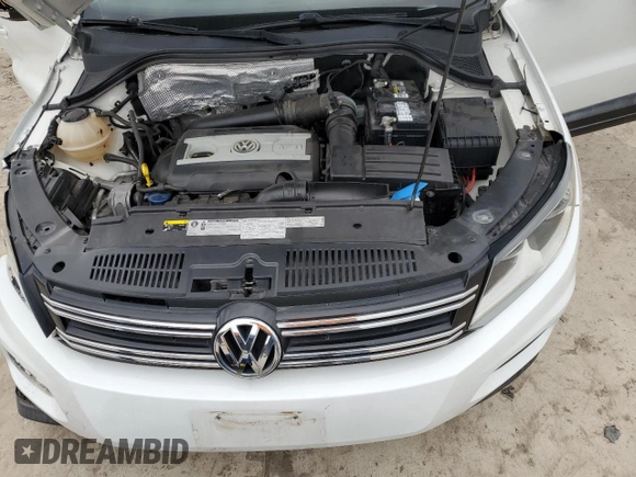 2017 Volkswagen Tiguan S with VIN WVGAV7AX6HK051668, listed as a Copart auction lot 55652795 with 83,109 mi miles and Clean Title. Bid and sale history available at DreamBid. Image 12.