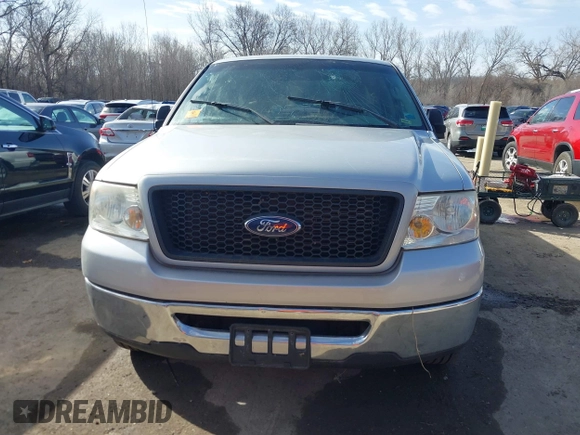 2006 Ford F-150 STX with VIN 1FTRX12W66FA56959, listed as a IAAI auction lot 41773435 with 172,353 mi miles. Bid and sale history available at carsss.com. Image 12.