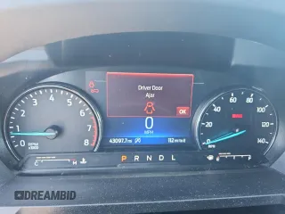 2023 Ford Explorer XLT с VIN 1FMSK8DHXPGC01807, выставлен на аукционе Copart как лот 63300005 с пробегом 43 097 миль миль и Списание • Salvage title. История ставок и продаж доступна на DreamBid. Изображение 9.