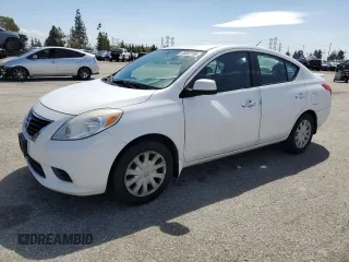 2014 Nissan Versa SV with VIN 3N1CN7AP1EL870064, listed as a Copart auction lot 49307195 with 149,766 mi miles and Salvage Title. Bid and sale history available at carsss.com. Image 1.