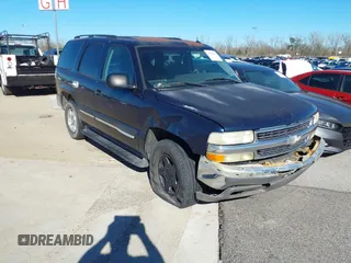2005 Chevrolet Tahoe Z71 with VIN 1GNEC13T05R265519, listed as a IAAI auction lot 41680914 with 340,054 mi miles and . Bid and sale history available at DreamBid. Image 1.