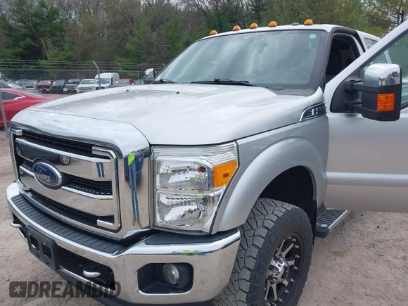 2015 Ford F-250 Lariat with VIN 1FT7W2B65FEC68936, listed as a IAAI auction lot 42142608 with 67,603 mi miles and . Bid and sale history available at carsss.com. Image 6.