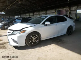 2019 Toyota Camry LE with VIN 4T1B11HK1KU186205, listed as a Copart auction lot 52455625 with 122,099 mi miles and Salvage Title. Bid and sale history available at carsss.com. Image 1.