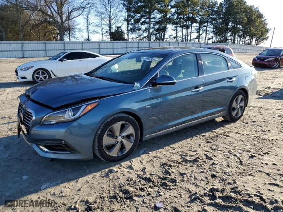 2016 Hyundai Sonata Hybrid Limited with VIN KMHE34L12GA026883, listed as a Copart auction lot 88699805 with NaN miles and Salvage Title. Bid and sale history available at carsss.com. Image 1.