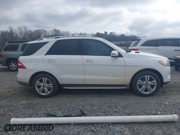 2015 Mercedes-Benz M 350 with VIN 4JGDA5JB6FA564925, listed as a IAAI auction lot 41531961 with 130,466 mi miles and . Bid and sale history available at DreamBid. Image 13.
