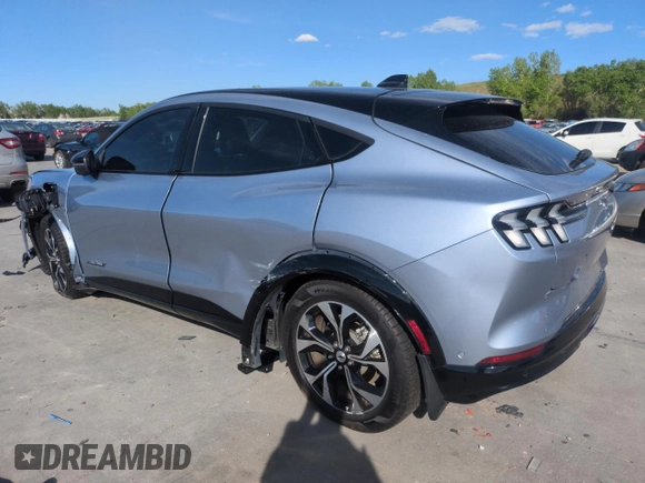 2022 Ford Mustang Mach-E Premium с VIN 3FMTK3SU9NMA43695, выставлен на аукционе Copart как лот 56775775 с пробегом 14 777 миль миль и Списание • Salvage title. История ставок и продаж доступна на DreamBid. Изображение 2.