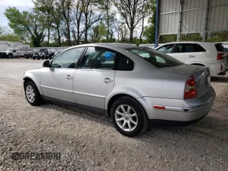 2004 Volkswagen Passat GLS with VIN WVWPD63B24P249951, listed as a Copart auction lot 54295915 with 144,336 mi miles and Salvage title. Bid and sale history available at DreamBid. Image 2.