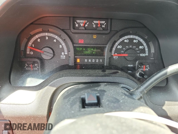 2011 Ford Econoline Passenger XL с VIN 1FBNE3BL2BDA25627, выставлен на аукционе Copart как лот 60203895 с пробегом 120 027 миль миль и Списание • Salvage title. История ставок и продаж доступна на DreamBid. Изображение 9.