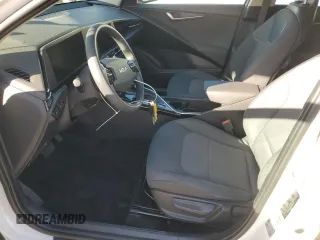 2024 Kia Niro LX with VIN KNDCP3LE5R5137078, listed as a Copart auction lot 80489944 with 38,547 mi miles and Salvage Title. Bid and sale history available at carsss.com. Image 7.