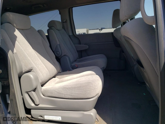 2006 Kia Sedona LX with VIN KNDMB233966021674, listed as a Copart auction lot 52833075 with 128,330 mi miles and Salvage Title. Bid and sale history available at carsss.com. Image 11.