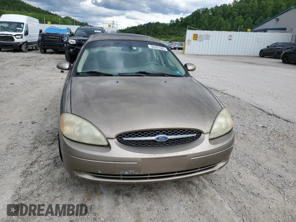 2002 Ford Taurus SES Standard with VIN 1FAFP55S72A271279, listed as a Copart auction lot 58467685 with 189,768 mi miles and Clean title. Bid and sale history available at DreamBid. Image 5.