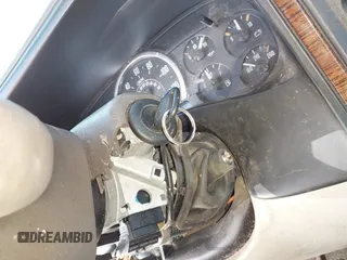 2003 Cadillac Escalade z VIN 1GYEK63N83R123971, wystawiony jako IAAI lot #41814808 z przebiegiem 235 724 mil mil oraz . Historia ofert i sprzedaży dostępna na DreamBid. Obrazek 11.