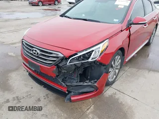 2017 Hyundai Sonata Sport z VIN 5NPE34AF2HH522599, wystawiony jako IAAI lot #41445340 z przebiegiem Nie podano mil oraz . Historia ofert i sprzedaży dostępna na DreamBid. Obrazek 6.