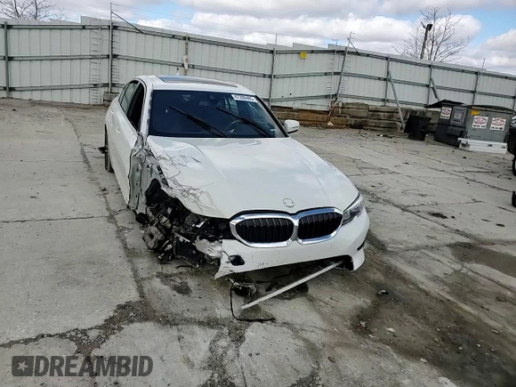 2020 BMW 3 Series 330i xDrive with VIN 3MW5R7J00L8B13473, listed as a Copart auction lot 47280485 with 0 mi miles and Salvage Title. Bid and sale history available at carsss.com. Image 10.