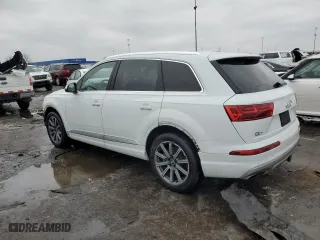 2018 Audi Q7 Premium Plus with VIN WA1LAAF7XJD023973, listed as a Copart auction lot 43811935 with 101,090 mi miles and Clean Title. Bid and sale history available at carsss.com. Image 2.