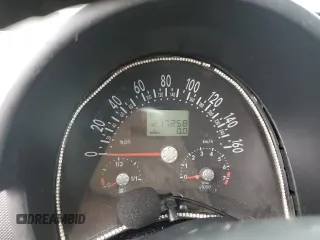 2002 Volkswagen Beetle GLX с VIN 3VWDD21C22M420611, выставлен на аукционе Copart как лот 43028435 с пробегом 217 258 миль миль и Чистый • Clean title. История ставок и продаж доступна на DreamBid. Изображение 9.