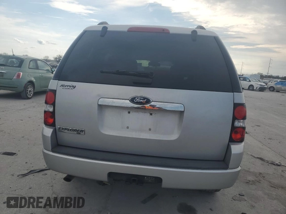 2010 Ford Explorer XLT with VIN 1FMEU6DE5AUA17899, listed as a Copart auction lot 46700275 with 117,460 mi miles and Salvage title. Bid and sale history available at DreamBid. Image 6.
