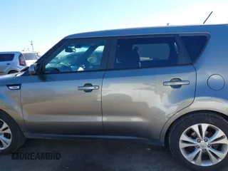 2015 Kia Soul + with VIN KNDJP3A59F7171924, listed as a IAAI auction lot 41871820 with 84,178 mi miles. Bid and sale history available at carsss.com. Image 14.