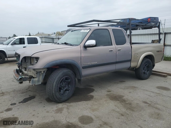 2000 Toyota Tundra SR5 with VIN 5TBBT4417YS102309, listed as a Copart auction lot 47950735 with 245,784 mi miles and Salvage Title. Bid and sale history available at carsss.com. Image 1.