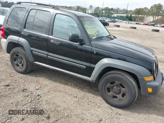 2006 Jeep Liberty Sport with VIN 1J8GL48K66W143231, listed as a IAAI auction lot 42040322 with 241,263 mi miles. Bid and sale history available at carsss.com. Image 1.
