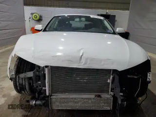 2014 Audi A5 Premium Plus z VIN WAULFAFRXEA004871, wystawiony jako Copart lot #54770755 z przebiegiem 111 836 mil mil oraz Szkoda całkowita • Salvage title. Historia ofert i sprzedaży dostępna na DreamBid. Obrazek 5.