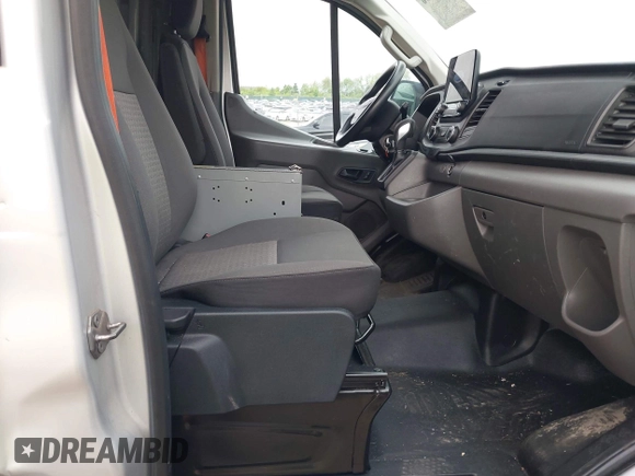 2020 Ford Transit Cargo с VIN 1FTYE1Y86LKB01668, выставлен на аукционе IAAI как лот 42350796 с пробегом 100 606 миль миль и . История ставок и продаж доступна на DreamBid. Изображение 5.