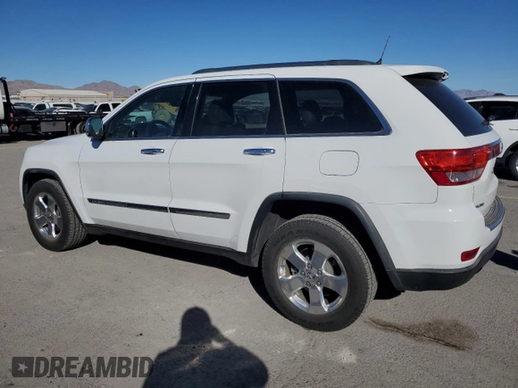 2013 Jeep Grand Cherokee Limited with VIN 1C4RJEBT1DC650856, listed as a Copart auction lot 45951365 with 110,573 mi miles and Clean Title. Bid and sale history available at carsss.com. Image 2.