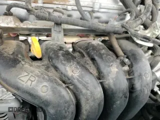 2022 Toyota Corolla LE z VIN JTDEPMAE8NJ212245, wystawiony jako Copart lot #65221715 z przebiegiem 107 582 mil mil oraz Szkoda całkowita • Salvage title. Historia ofert i sprzedaży dostępna na DreamBid. Obrazek 15.
