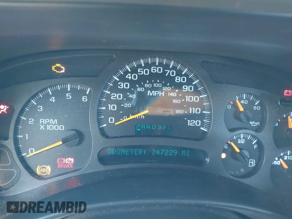 2004 Chevrolet Suburban Z71 z VIN 3GNFK16Z24G271294, wystawiony jako IAAI lot #41324576 z przebiegiem 247 229 mil mil oraz . Historia ofert i sprzedaży dostępna na DreamBid. Obrazek 7.