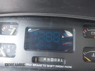 1994 Chevrolet Caprice LS z VIN 1G1BN52P2RR130218, wystawiony jako IAAI lot #42222080 z przebiegiem Nie podano mil oraz . Historia ofert i sprzedaży dostępna na DreamBid. Obrazek 16.