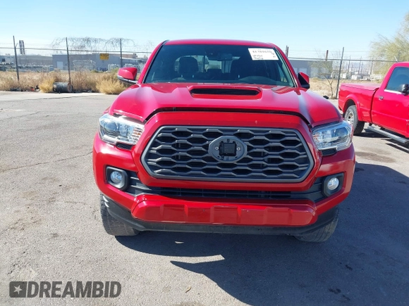 2021 Toyota Tacoma 4WD SR5 with VIN 3TMDZ5BN3MM102098, listed as a IAAI auction lot 41381650 with 30,642 mi miles. Bid and sale history available at carsss.com. Image 6.