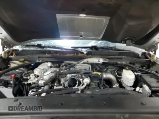2018 GMC Sierra 2500HD Denali z VIN 1GT12UEY3JF252702, wystawiony jako Copart lot #55387655 z przebiegiem 75 059 mil mil oraz Szkody całkowita. Historia ofert i sprzedaży dostępna na DreamBid. Obrazek 11.