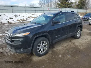 2016 Jeep Cherokee Altitude z VIN 1C4PJMCB6GW122062, wystawiony jako Copart lot #43570385 z przebiegiem 114 300 mil mil oraz Szkoda całkowita • Salvage title. Historia ofert i sprzedaży dostępna na DreamBid. Obrazek 1.