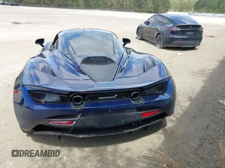 2019 McLaren 720S z VIN SBM14DCA2KW002960, wystawiony jako IAAI lot #41902025 z przebiegiem 10 788 mil mil oraz . Historia ofert i sprzedaży dostępna na DreamBid. Obrazek 16.