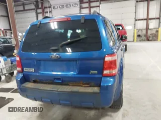 2012 Ford Escape XLT с VIN 1FMCU0DG0CKB85132, выставлен на аукционе IAAI как лот 41956545 с пробегом 169 317 миль миль и . История ставок и продаж доступна на DreamBid. Изображение 17.