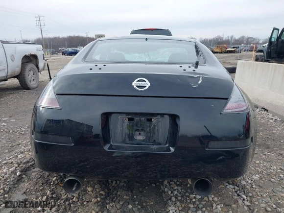 2003 Nissan 350Z Touring with VIN JN1AZ34E03T012155, listed as a IAAI auction lot 41986496 with 162,122 mi miles. Bid and sale history available at carsss.com. Image 17.