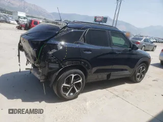 2022 Chevrolet TrailBlazer RS with VIN KL79MTSL6NB130006, listed as a Copart auction lot 66009304 with 17,706 mi miles and Salvage Title. Bid and sale history available at DreamBid. Image 3.