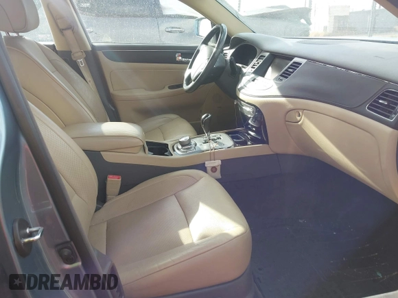 2009 Hyundai Genesis with VIN KMHGC46E59U058705, listed as a IAAI auction lot 41677047 with 115,173 mi miles and . Bid and sale history available at DreamBid. Image 5.