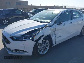 2017 Ford Fusion Hybrid Titanium с VIN 3FA6P0RU3HR323164, выставлен на аукционе IAAI как лот 42303571 с пробегом 119 732 миль миль и . История ставок и продаж доступна на DreamBid. Изображение 6.