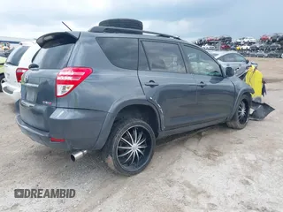 2011 Toyota RAV4 Sport с VIN JTMWF4DV3B5037118, выставлен на аукционе IAAI как лот 42383108 с пробегом 157 320 миль миль и . История ставок и продаж доступна на DreamBid. Изображение 4.