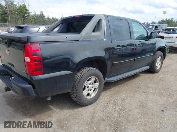 2008 Chevrolet Avalanche LTZ with VIN 3GNFK12358G226373, listed as a IAAI auction lot 41966244 with 96,476 mi miles and . Bid and sale history available at DreamBid. Image 4.