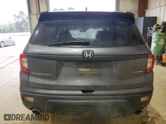 2021 Honda Passport Sport z VIN 5FNYF7H26MB008613, wystawiony jako Copart lot #50929525 z przebiegiem 188 879 mil mil oraz Szkoda całkowita • Salvage title. Historia ofert i sprzedaży dostępna na DreamBid. Obrazek 6.