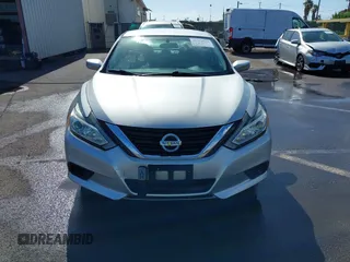 2017 Nissan Altima SV with VIN 1N4AL3AP3HC139855, listed as a IAAI auction lot 41913020 with 43,938 mi miles and . Bid and sale history available at DreamBid. Image 12.